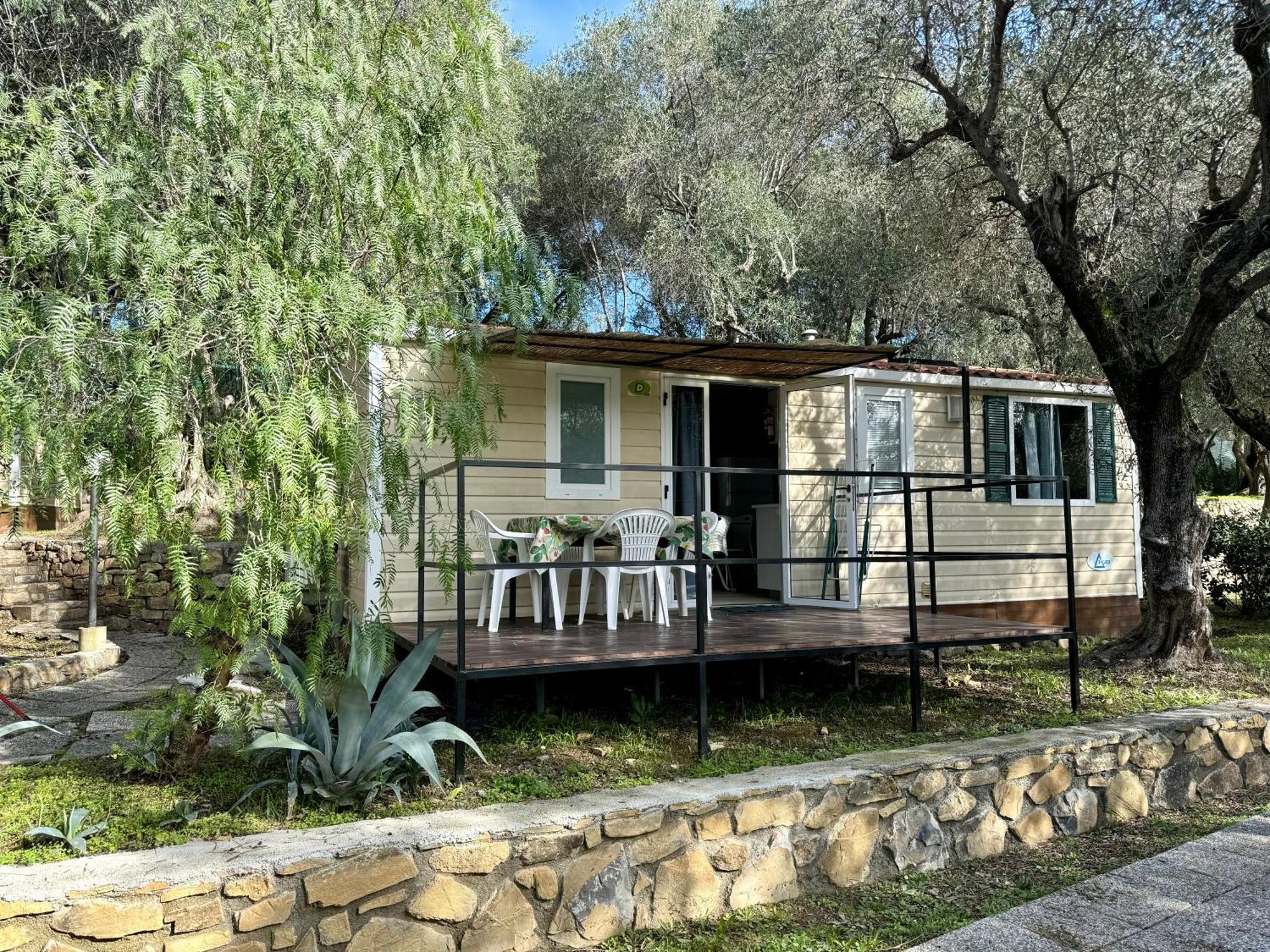 Camper Village Santo Stefano al Mare Exterior photo