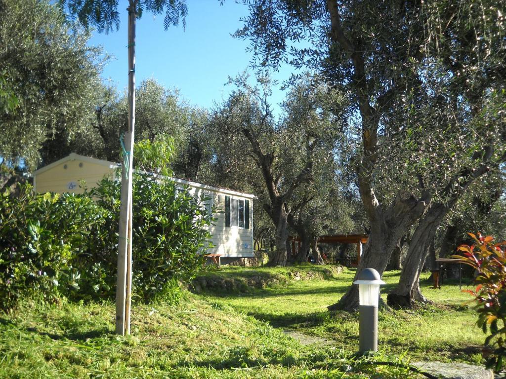 Camper Village Santo Stefano al Mare Exterior photo